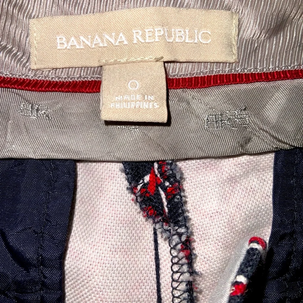 Banana Republic, Red, Black and White Geometric Slacks | Size 0